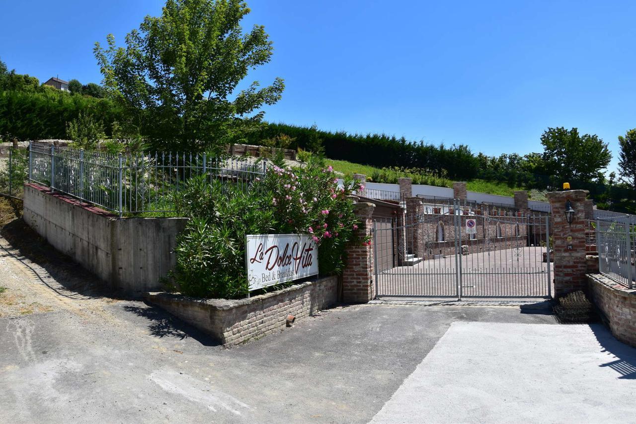 B&B La Dolce Vita Priocca エクステリア 写真